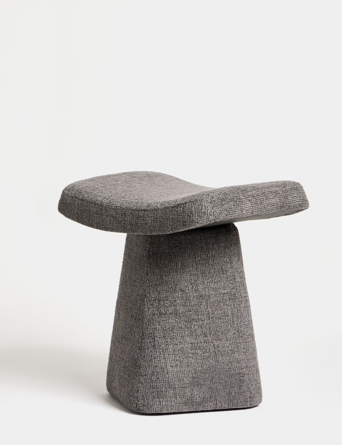 Asberg Minimalist Puf
