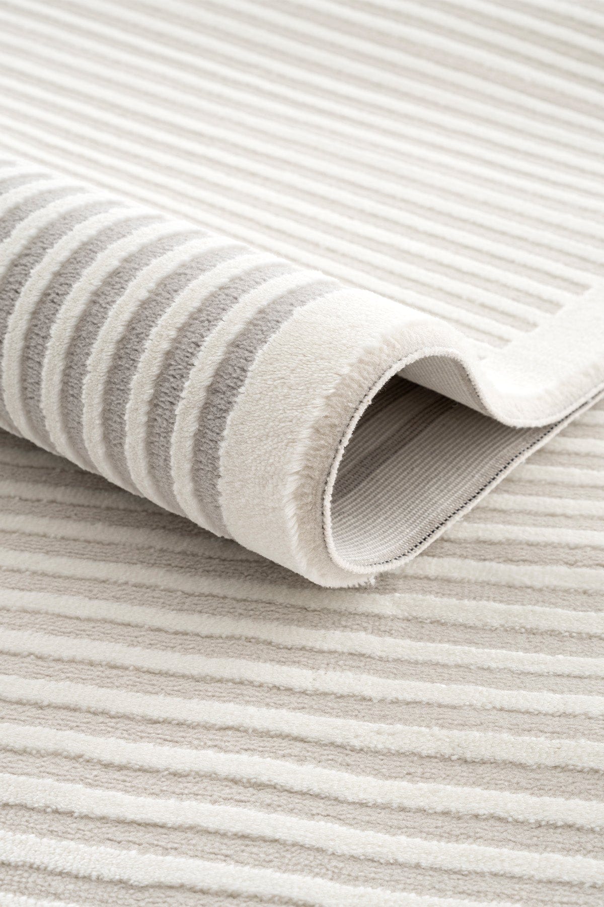 Farahan Krem Mavi Geometrik Desenli Halı A0859A