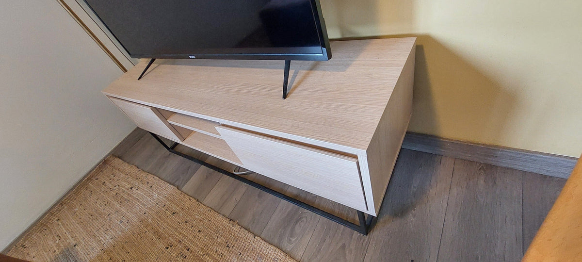 Laxus Tv Sehpası 140 cm Meşe 11431