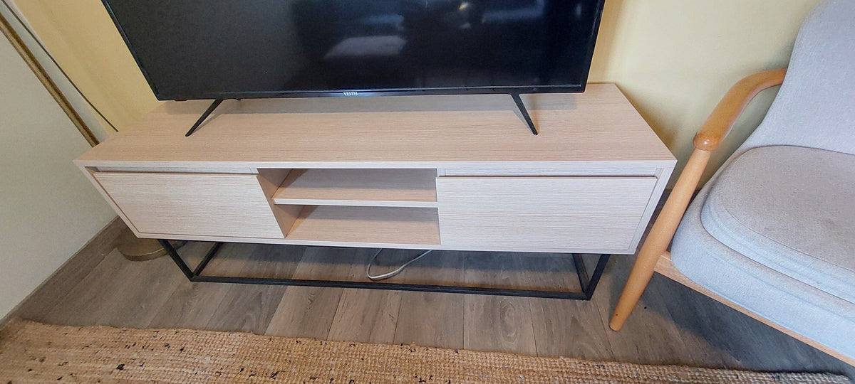 Laxus Tv Sehpası 140 cm Meşe 11431